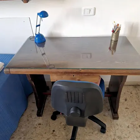 Grazioso Nel Centro Storico Di アパート *