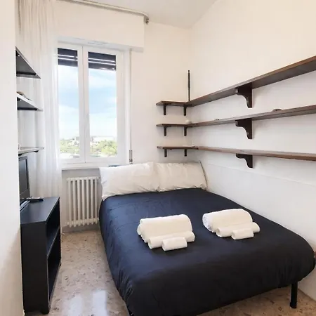 Grazioso Nel Centro Storico Di Apartamento *