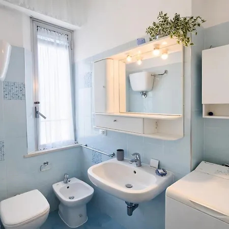 Grazioso Nel Centro Storico Di Apartamento
